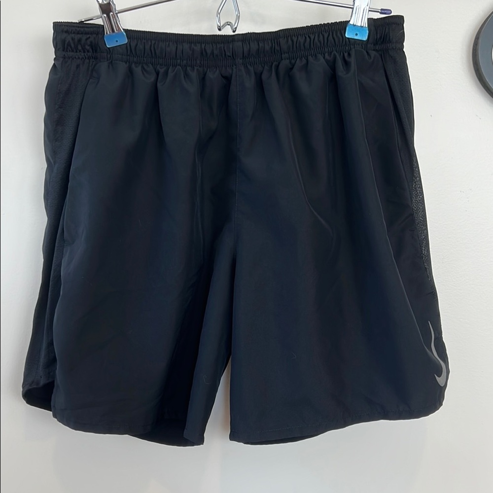 Nike 7” Dri-Fit Running Black Athletic Shorts with Liner